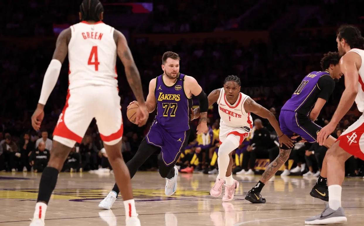 猛龙力克湖人,取得胜利保持势头 猛龙力克湖人,取得胜利保持势头