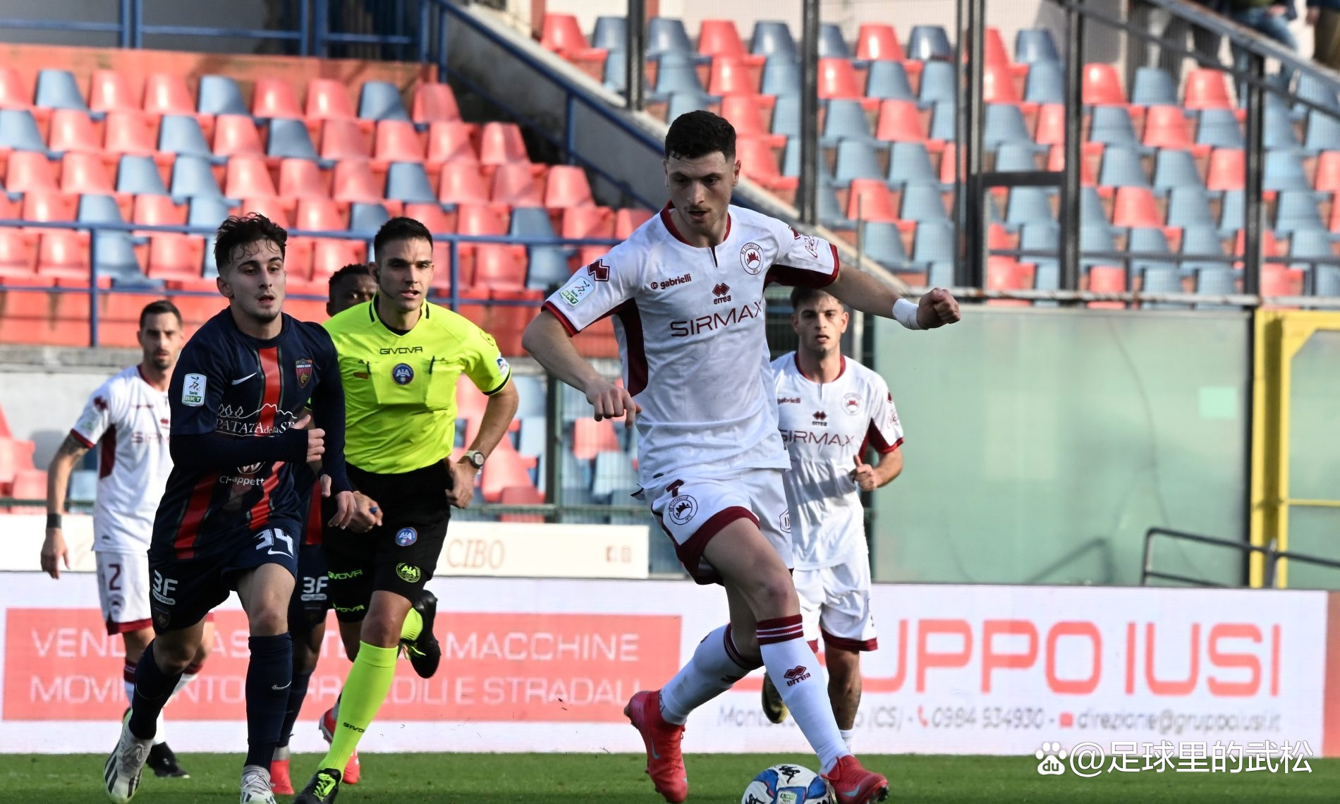 开云体育登录-包含科森扎主场击败亚特兰大，连胜两场的词条