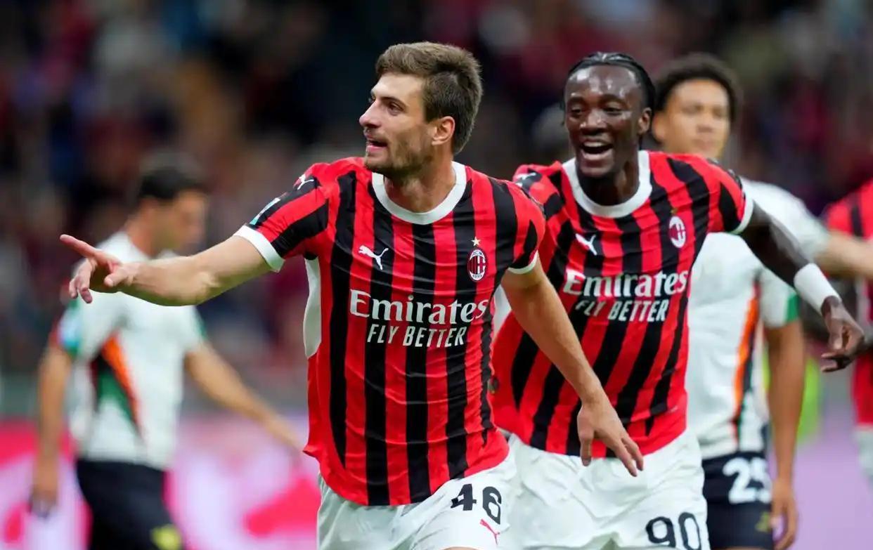 包含AC米兰遭遇惨败,卡利亚里罕见逆转胜利的词条 包含AC米兰遭遇惨败,卡利亚里罕见逆转胜利的词条