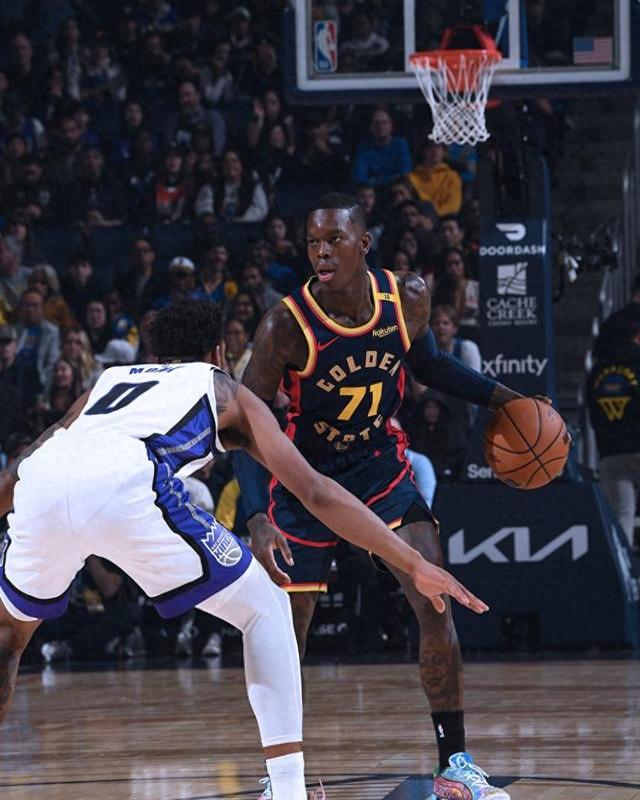 开云体育登录-包含勇士恐怖逆转，击败国王豪取胜利的词条