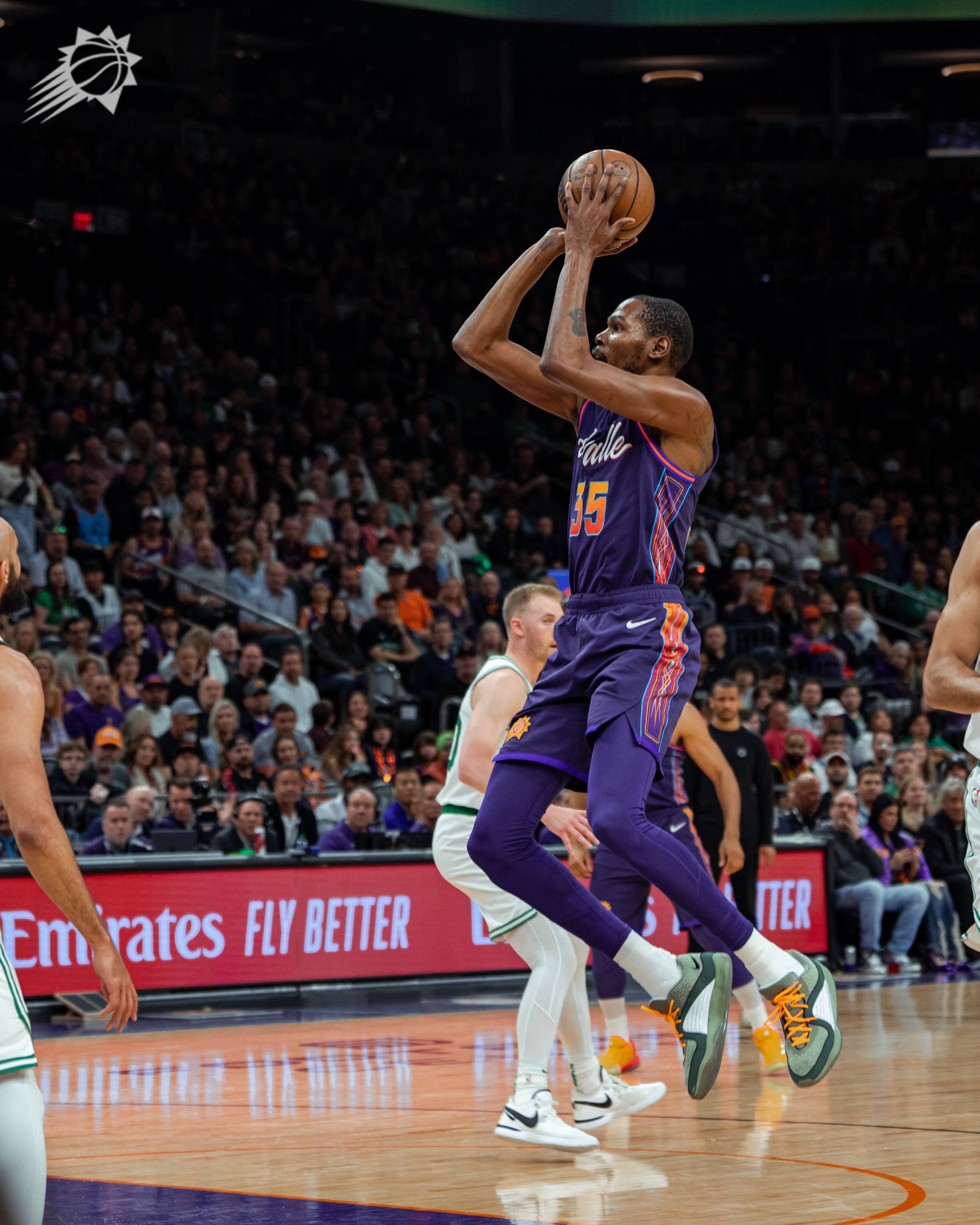 开云APP-杜兰特在国际知名比赛中取得胜利