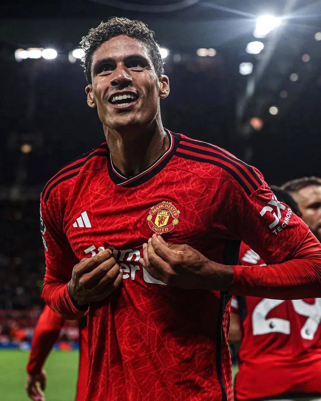 开云体育在线-包含2025年俱乐部世界杯：曼联全队备战内幕的词条