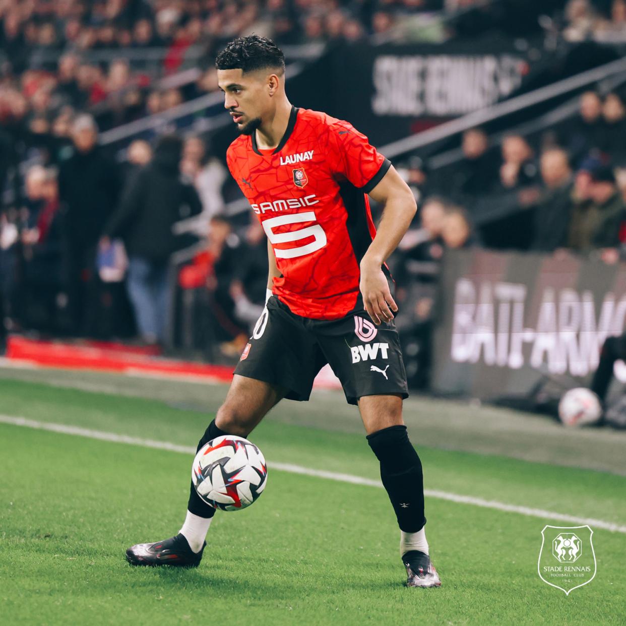 开云体育app-雷恩击败对手，提升战绩表现