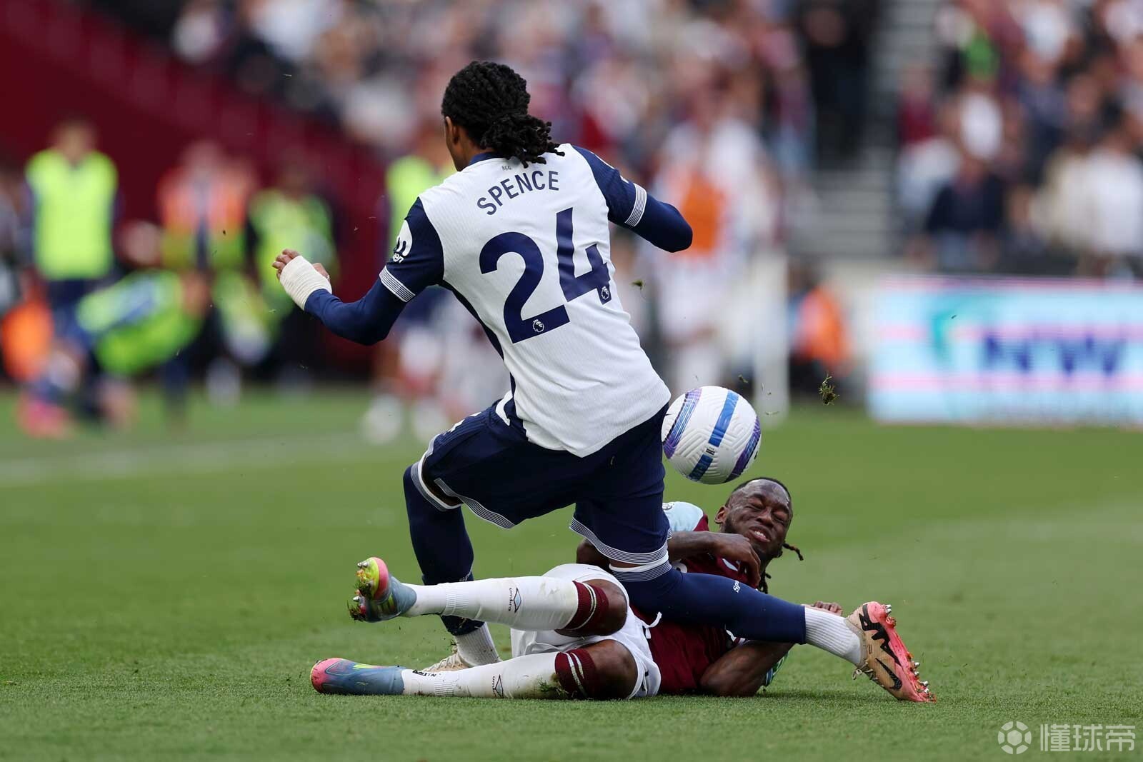 开云体育登录-关于热刺客场战平对手,积分优势被逼平的信息