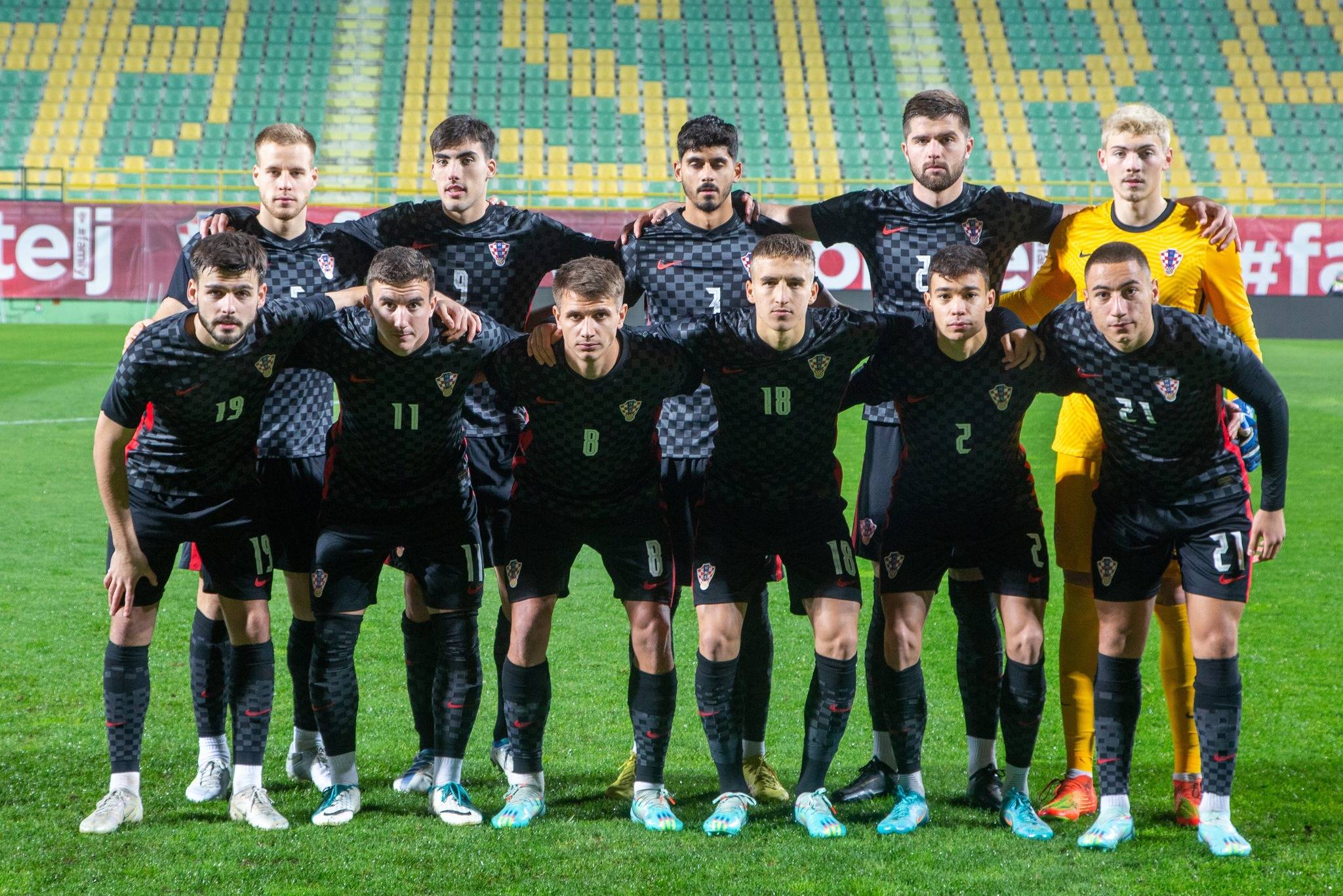 波兰队在欧预赛比赛中-击败安道尔的简单介绍 波兰队在欧预赛比赛中-击败安道尔的简单介绍