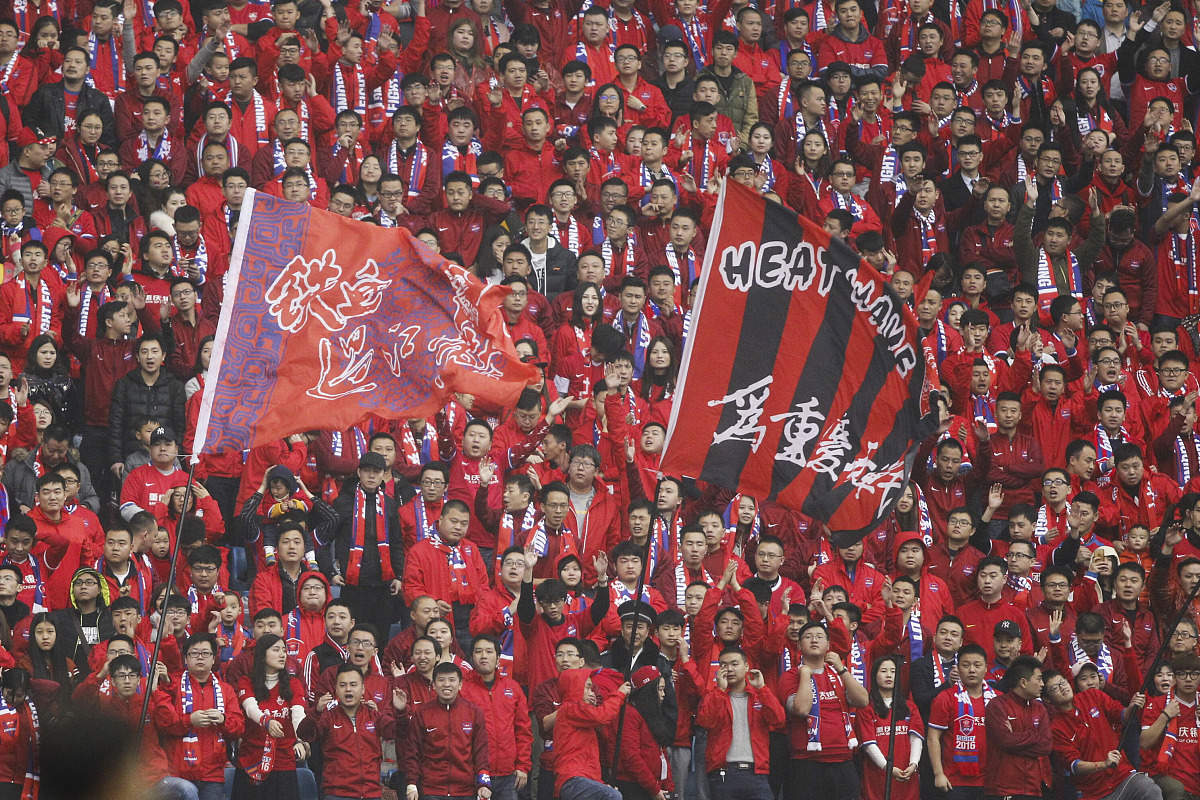 开云体育官方网站-曼联客场大胜,继续向前突进的简单介绍