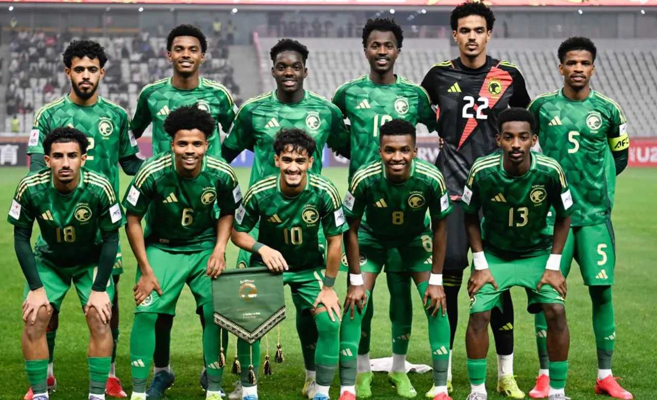 开云下载-澳大利亚球队惨遭淘汰，亚冠梦碎的简单介绍