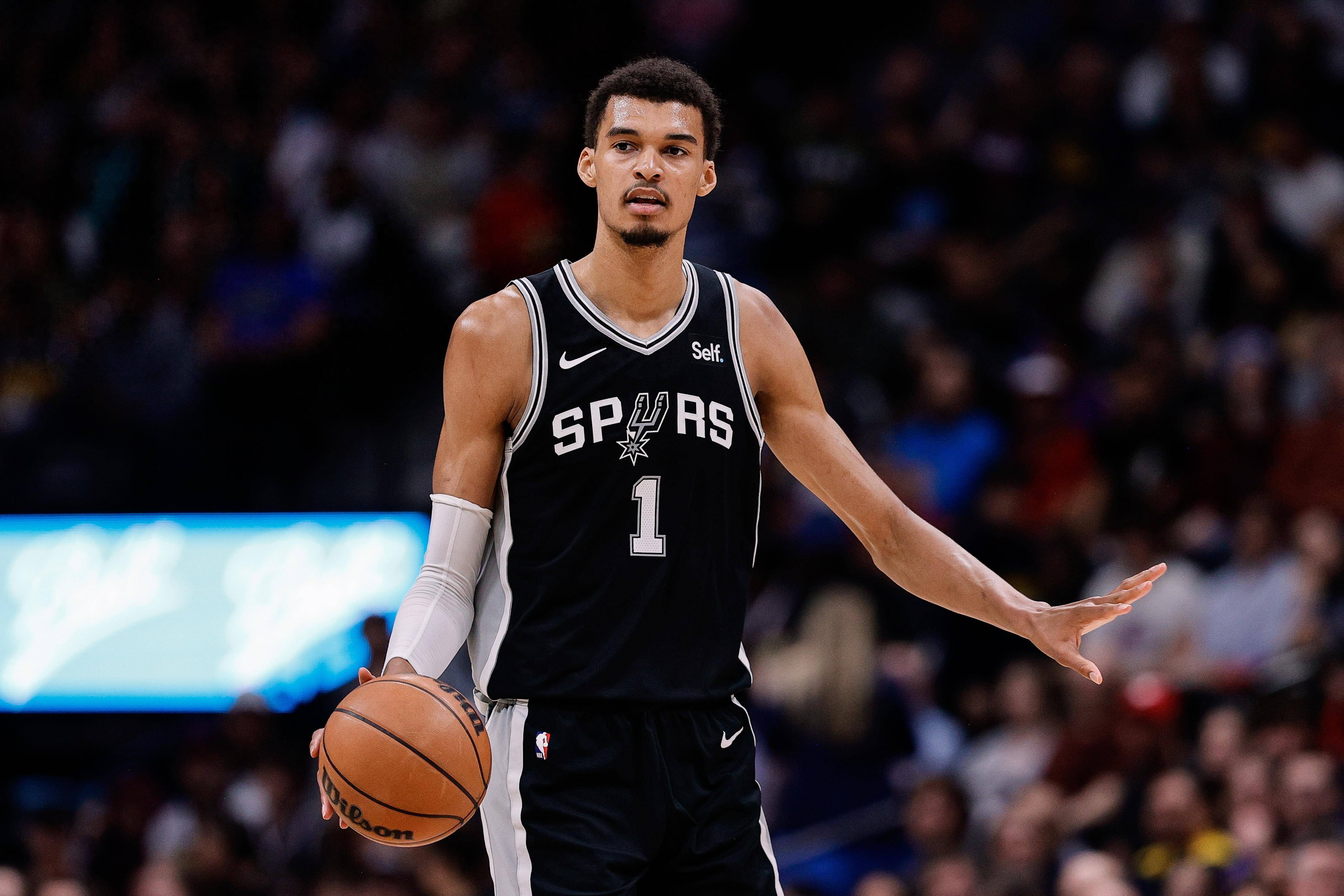 开云APP-雄鹿失去优势，前景堪忧不堪的简单介绍