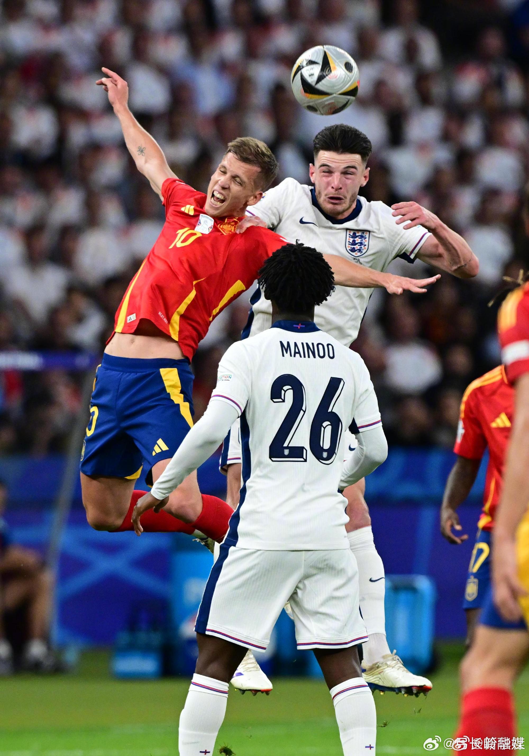 西班牙战胜乌克兰,欧洲杯预选赛中迎来胜利 西班牙战胜乌克兰,欧洲杯预选赛中迎来胜利