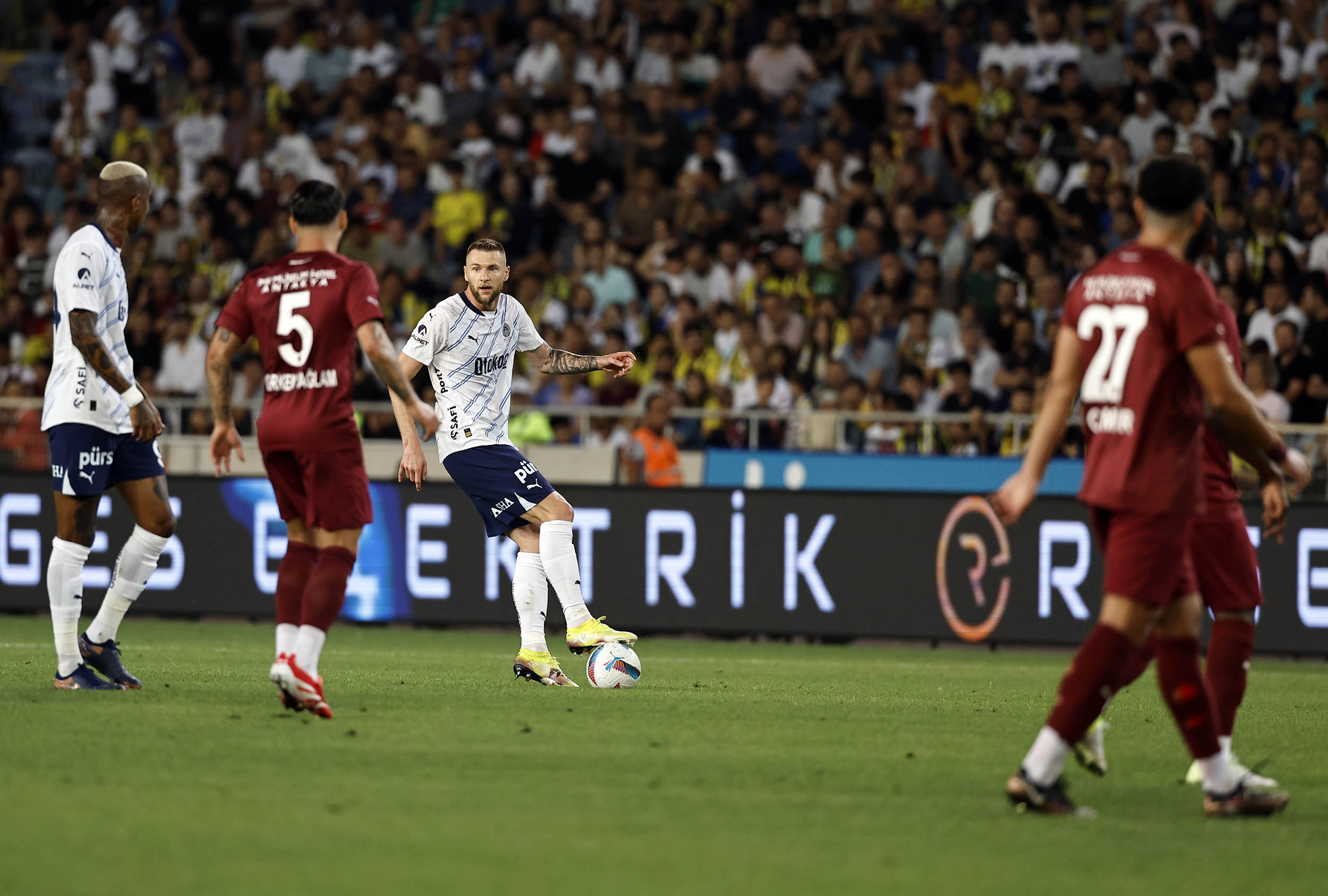 今晚焦点:葡萄牙爆冷,赛后采访的简单介绍 今晚焦点:葡萄牙爆冷,赛后采访的简单介绍