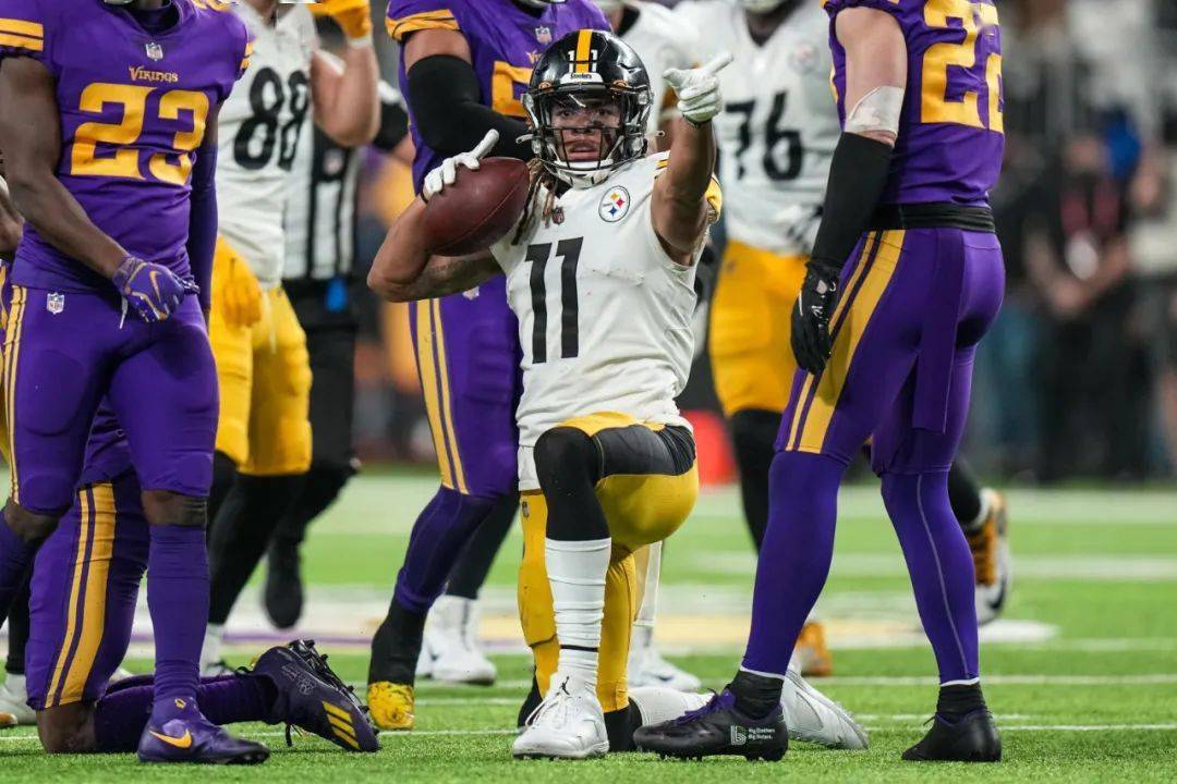 匹兹堡钢人队遭遇连败，形势严峻