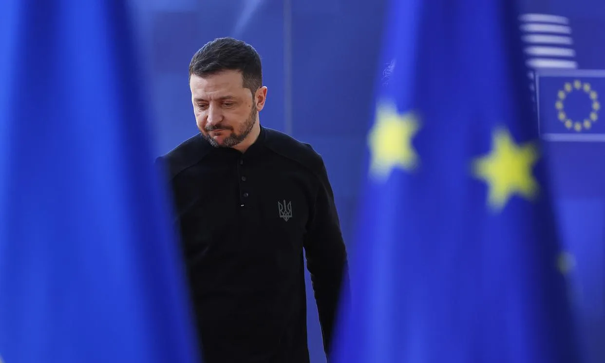 包含乌克兰门将在欧洲冠军联赛中抵挡火力压力的词条 包含乌克兰门将在欧洲冠军联赛中抵挡火力压力的词条