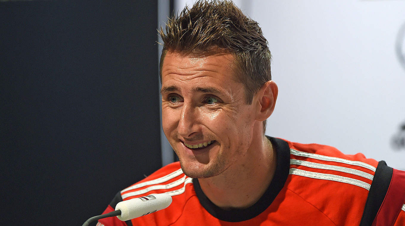 拜仁慕尼黑主帅再度换帅,球迷担心球队稳定性 拜仁慕尼黑主帅再度换帅,球迷担心球队稳定性