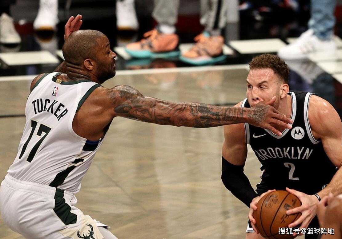 开云体育平台APP-雄鹿主场胜利在望，实力更胜一筹赢得比赛！的简单介绍