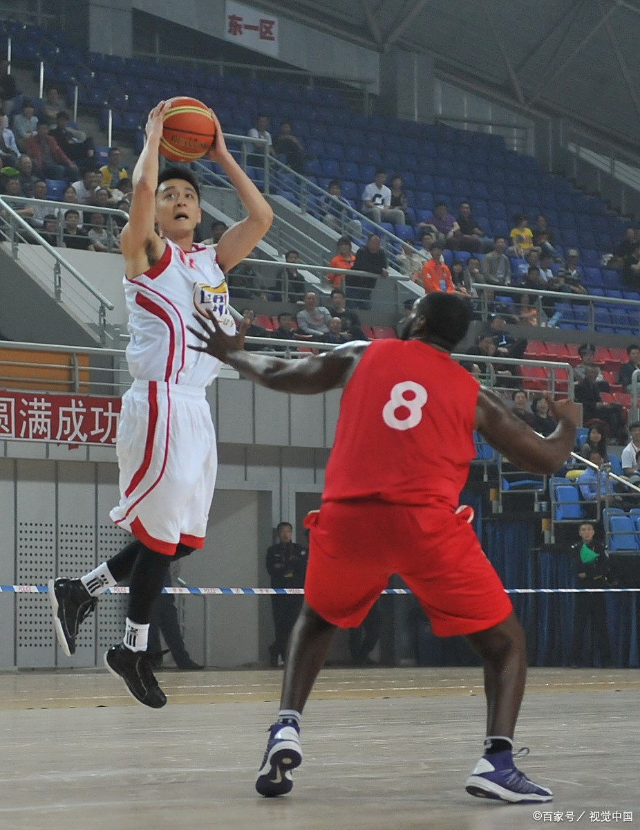 双方争夺胜利,秀出最强实力 双方争夺胜利,秀出最强实力