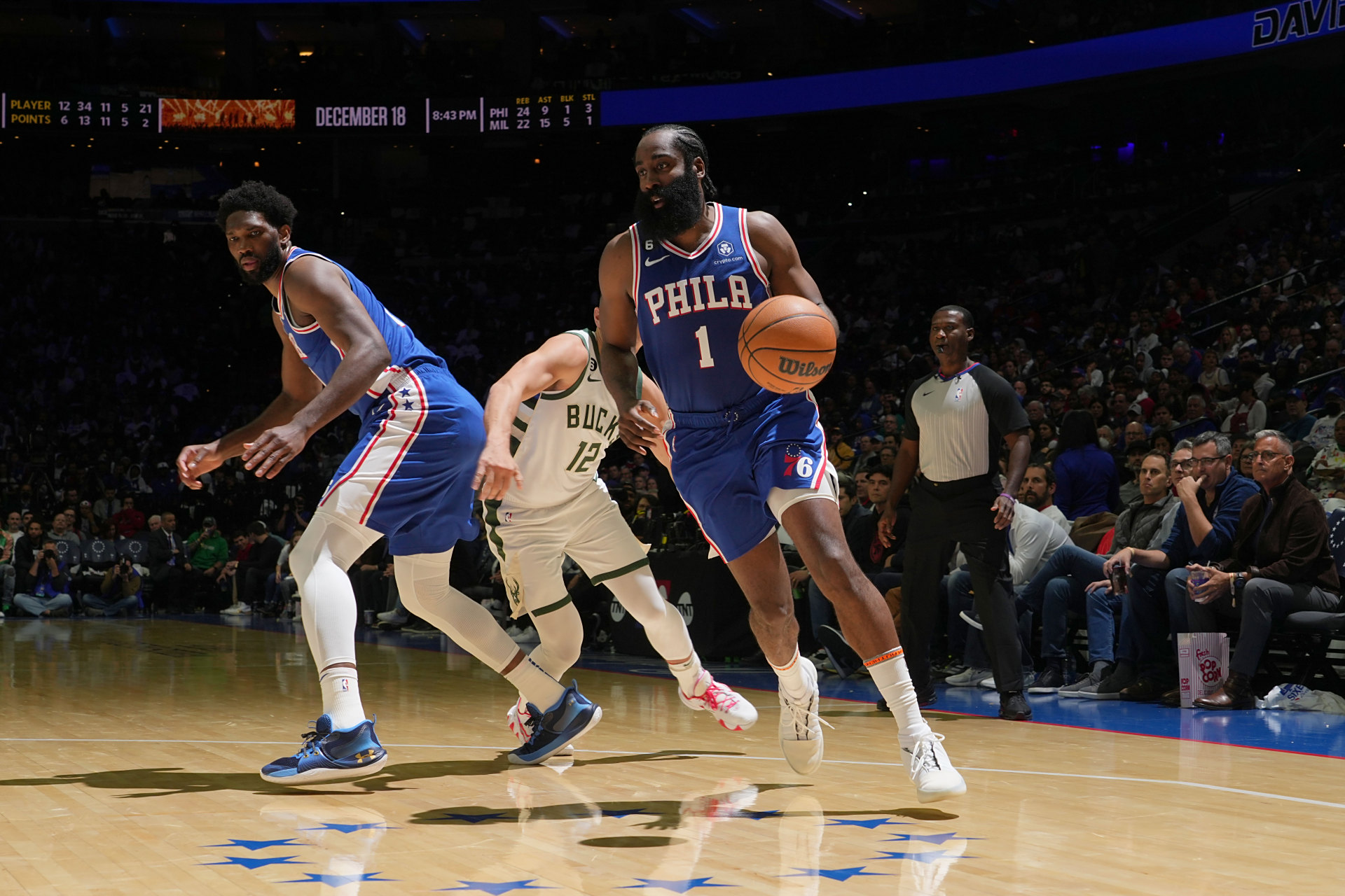 猛龙惨败雄鹿,遭遇两连败 猛龙惨败雄鹿,遭遇两连败