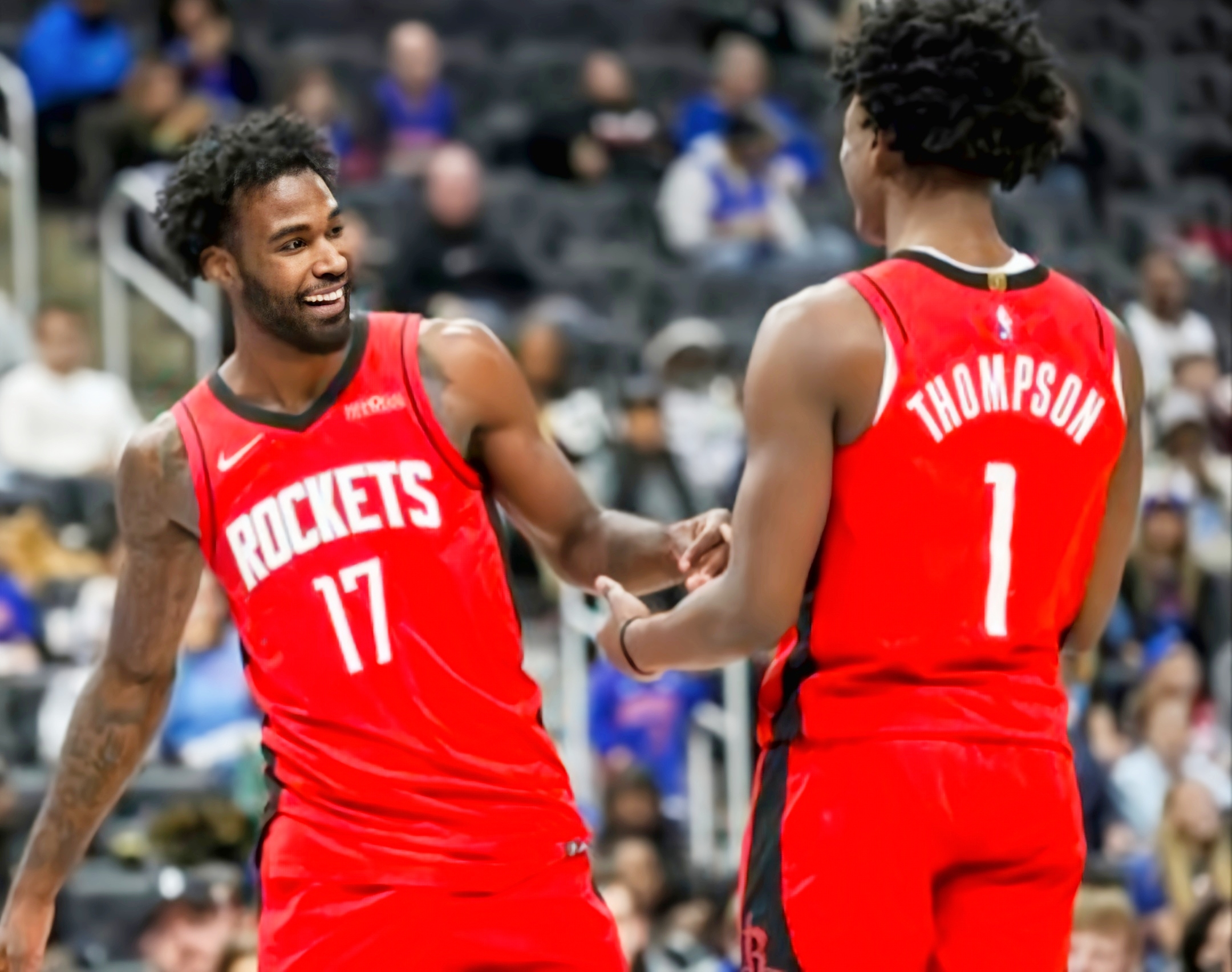 火箭大胜尼克斯,保罗完美复出 火箭大胜尼克斯,保罗完美复出