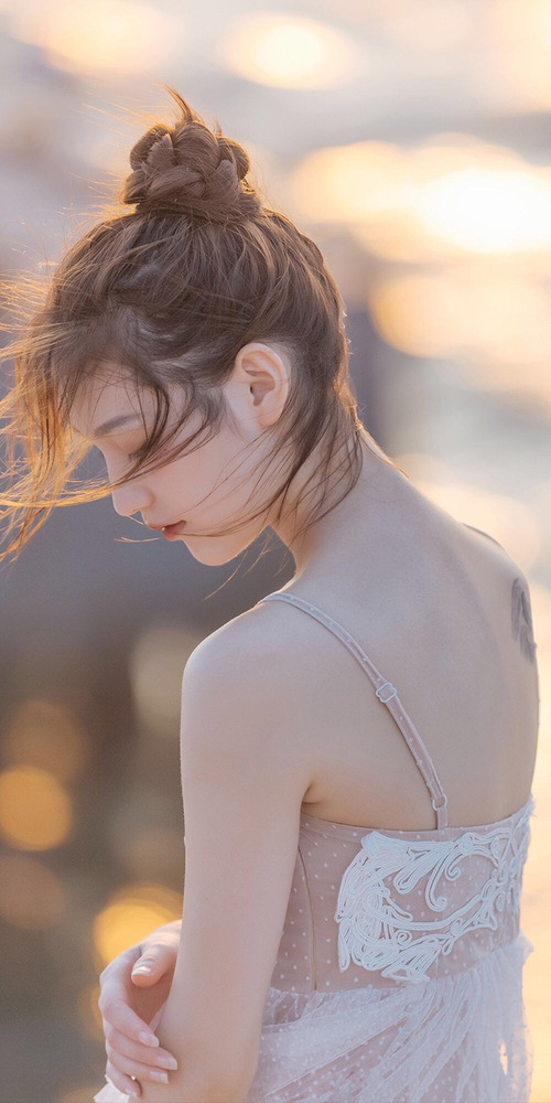 双线决战,欧冠巅峰对决与太阳生死战的胜利交响