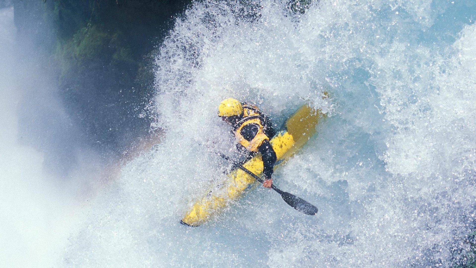 开云下载-极限逆转！范弗利特主宰末节，上海男篮掀翻十一冠王