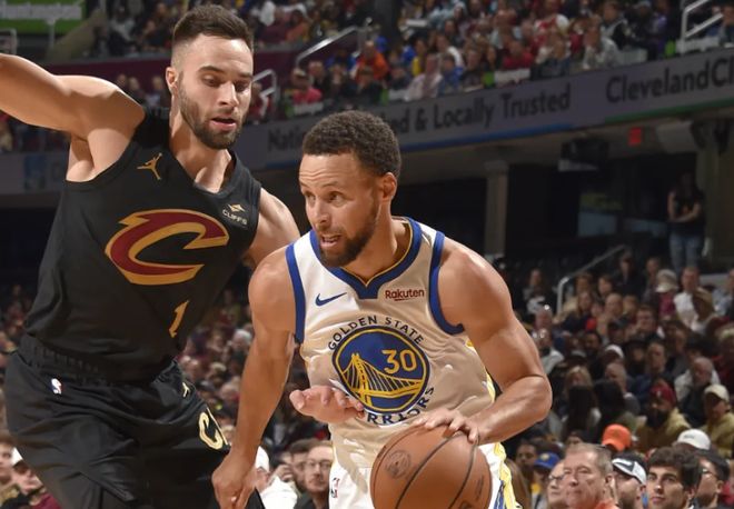 骑士翻盘新疆队，保罗关键战不手软